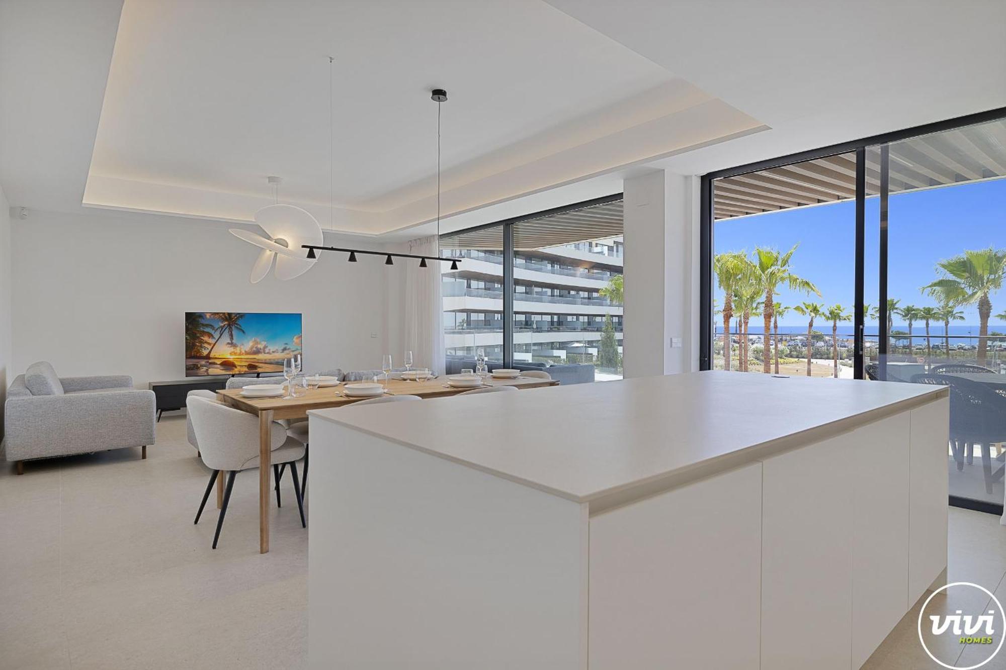 Vivi Homes - Aura Pool, Sauna, Spa, Gym & Sea View Apartamento