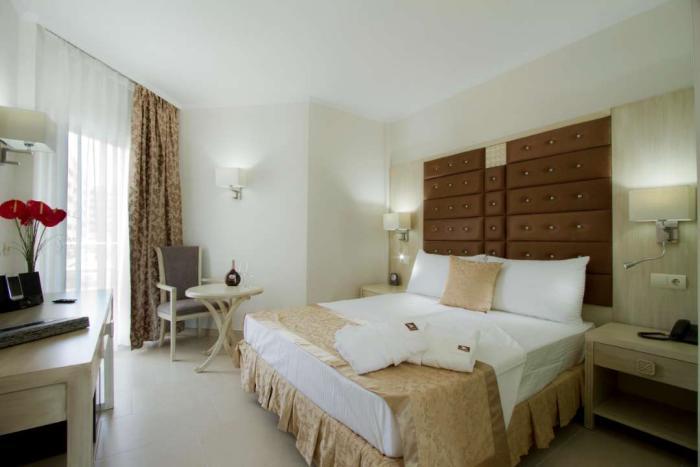 Moon Dreams - Adults Recommended 4* Torremolinos