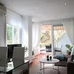 Tess Apartamento Crespo