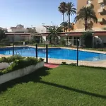 Carihuela playa piscina y sol 3