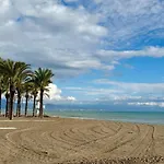 Carihuela En Primera Linea De Playa Con Vistas Y Garaje! C