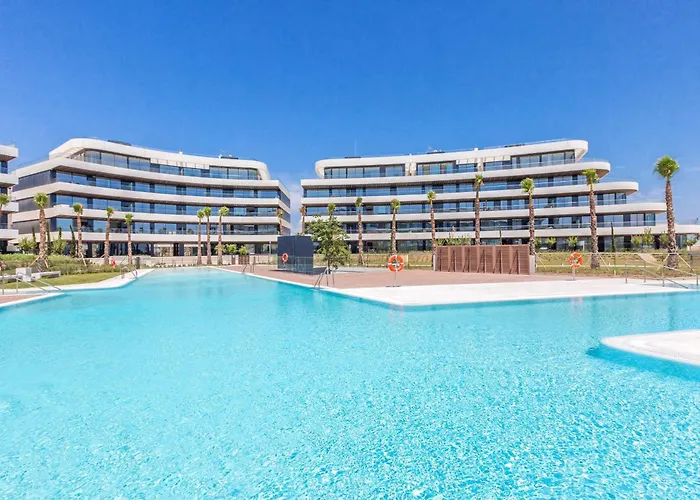 Vivi Homes - Mali Pool, Jacuzzi, Garden, Gym & Sea View