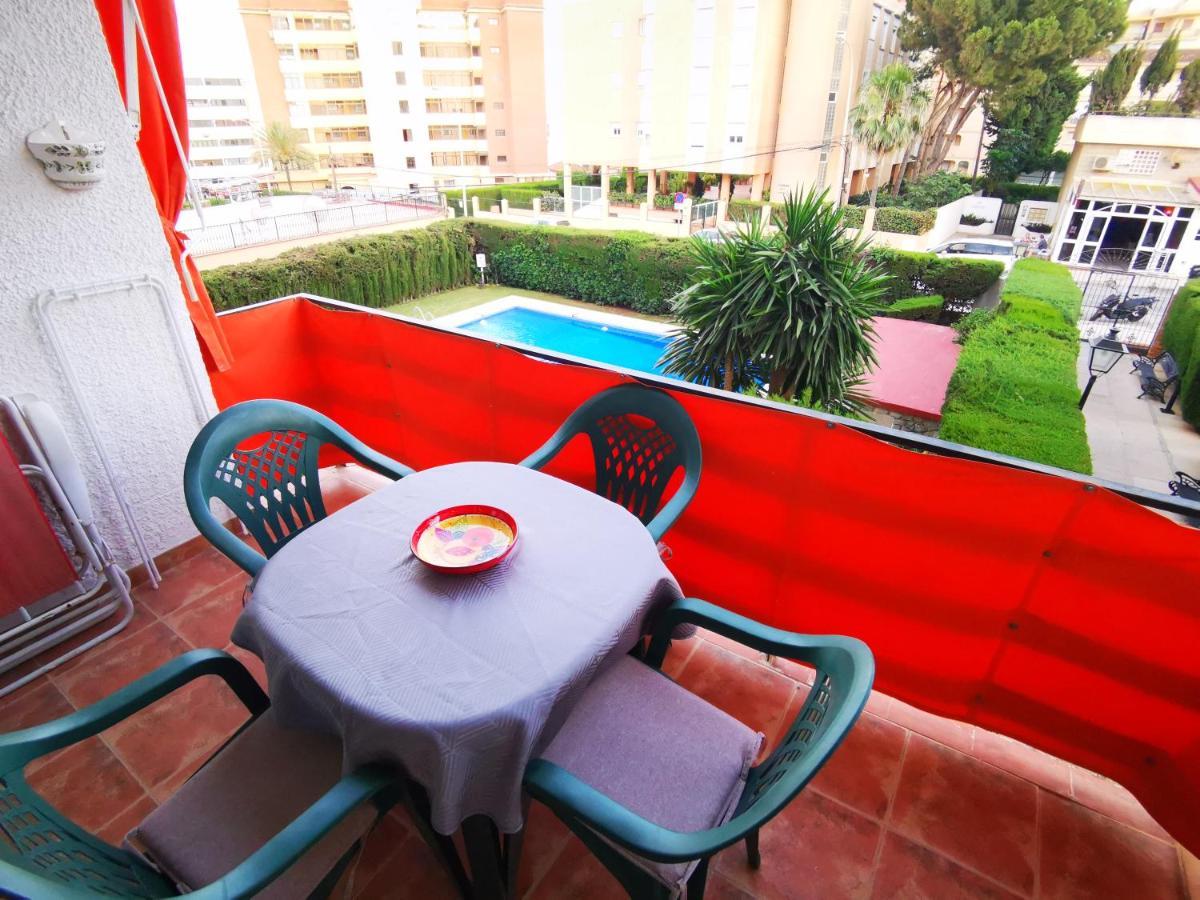 2 Bedrooms With Terrace And Pool