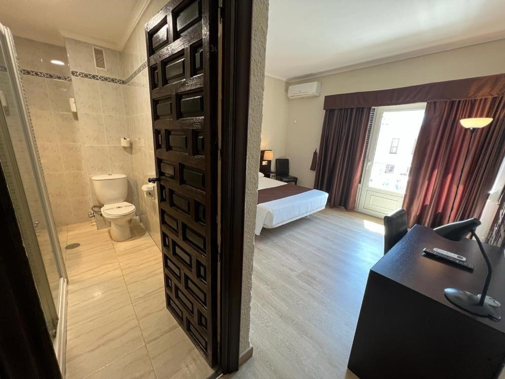 Hotel El Pozo 3*
