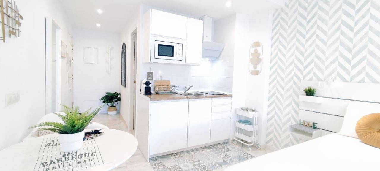 Apartment - New Central Studio Plata With Balcony Torremolinos