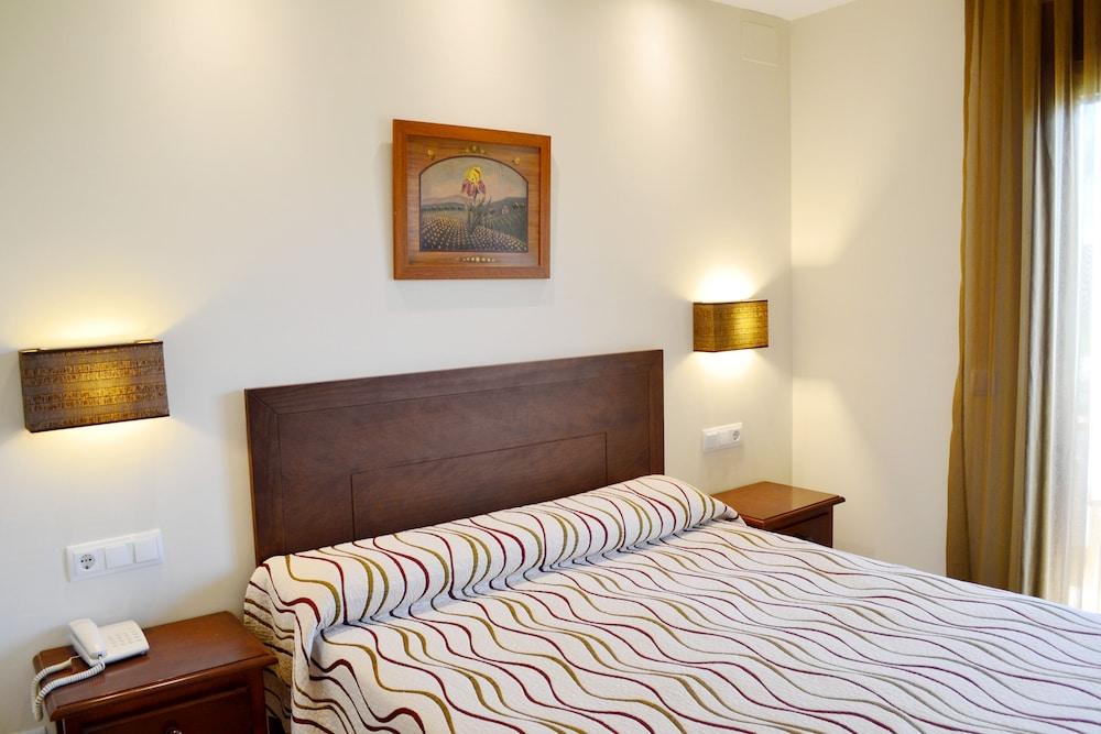 Tarik Hotel