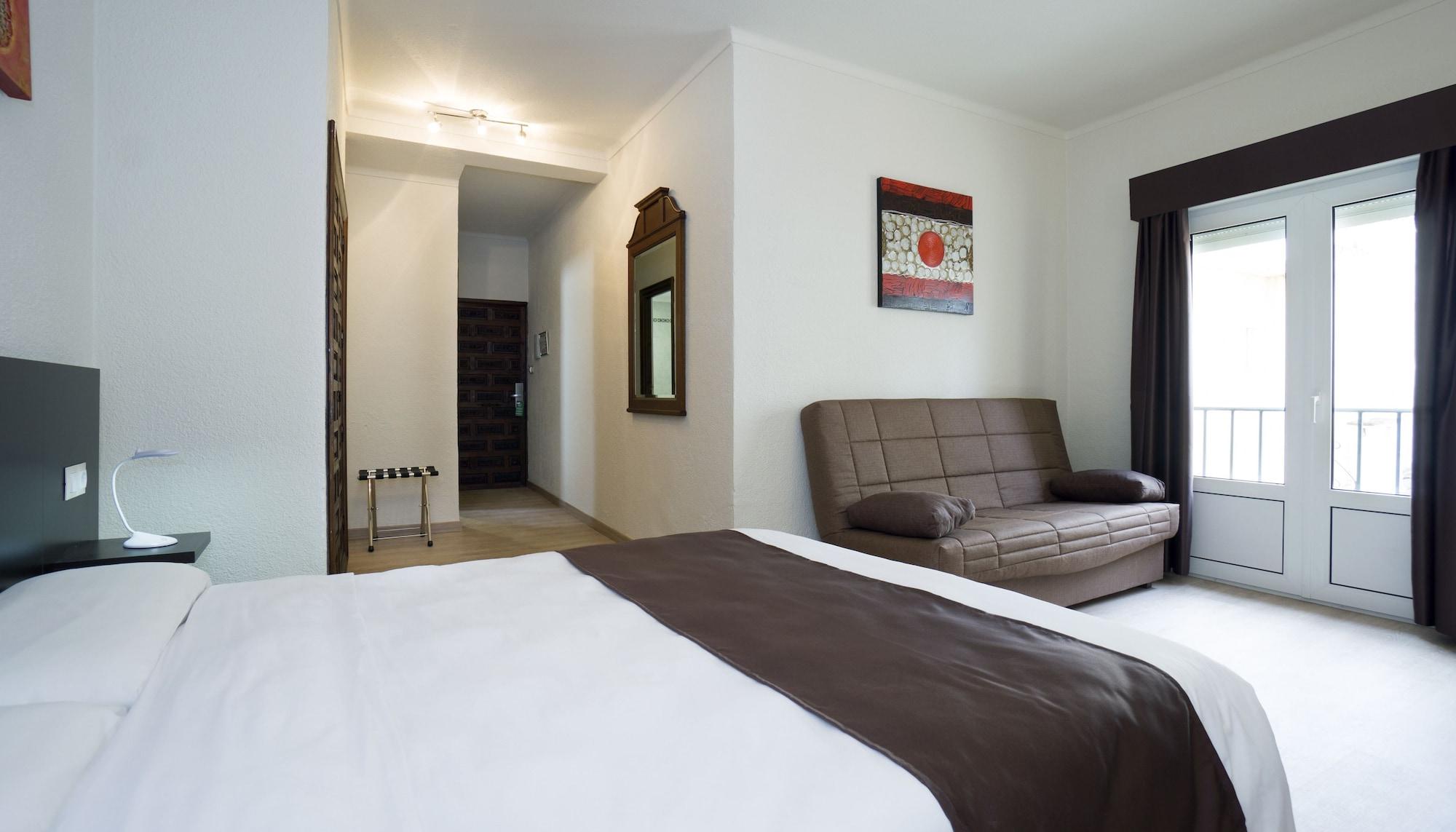 El Pozo Hotel 3*