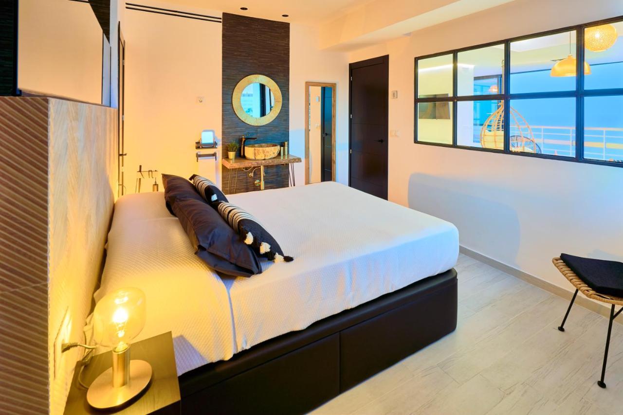 Apartment Savanna Beach. Amazing With Jacuzzi Torremolinos