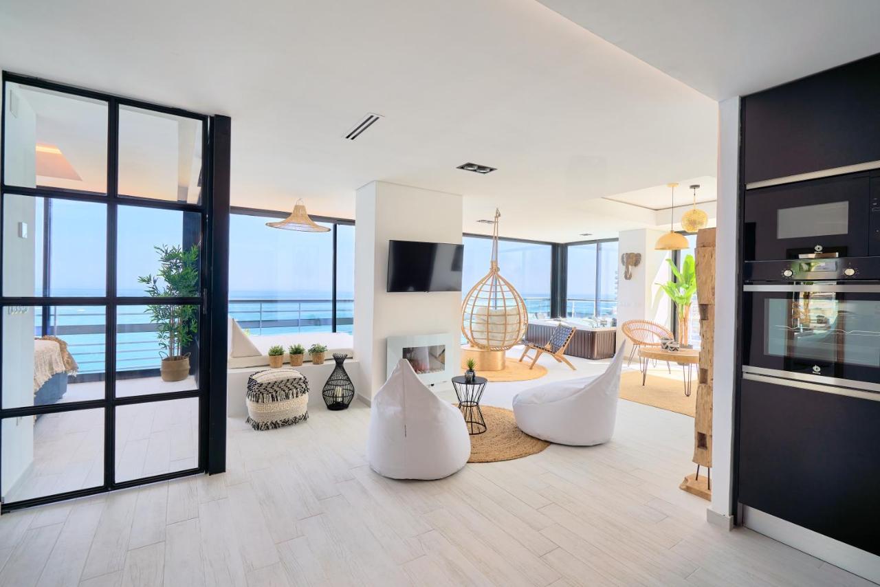 Apartment Savanna Beach. Amazing With Jacuzzi