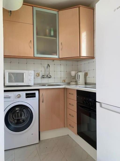 La Casa En La Carihuela Playa A 4 Minutos A Pie Сasa de vacaciones Torremolinos