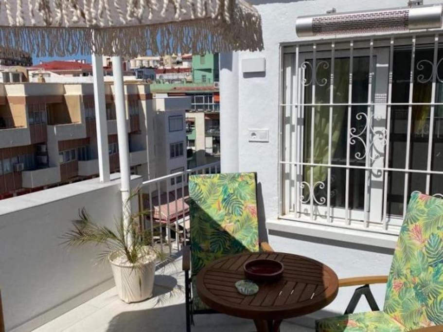 Belissimo 2 Bedrooms With Patio By Namaste Elite Apartment