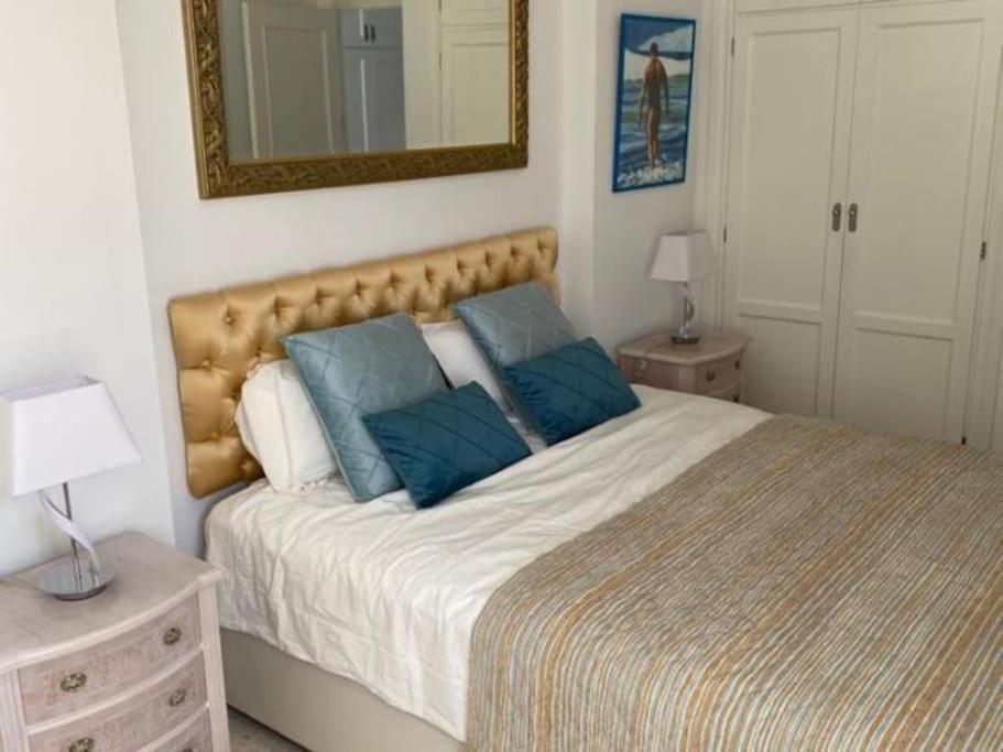 Belissimo 2 Bedrooms With Patio By Namaste Elite Apartment Torremolinos