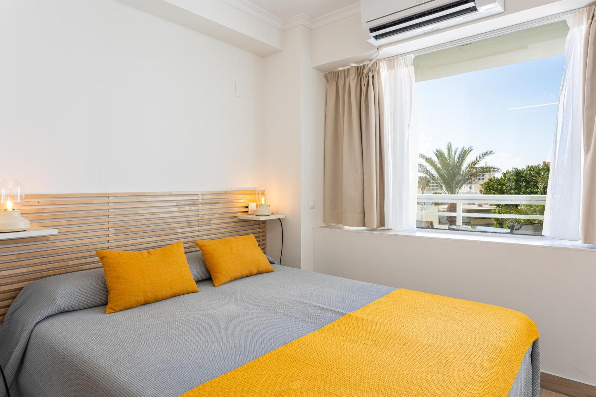 Blonzu Camboya Apartment Torremolinos