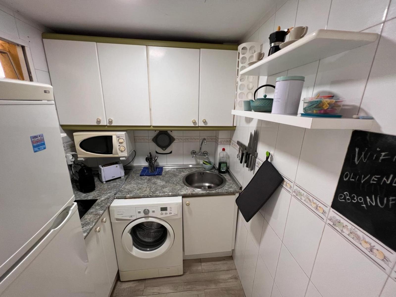 Estudio En La Carihuela * Torremolinos