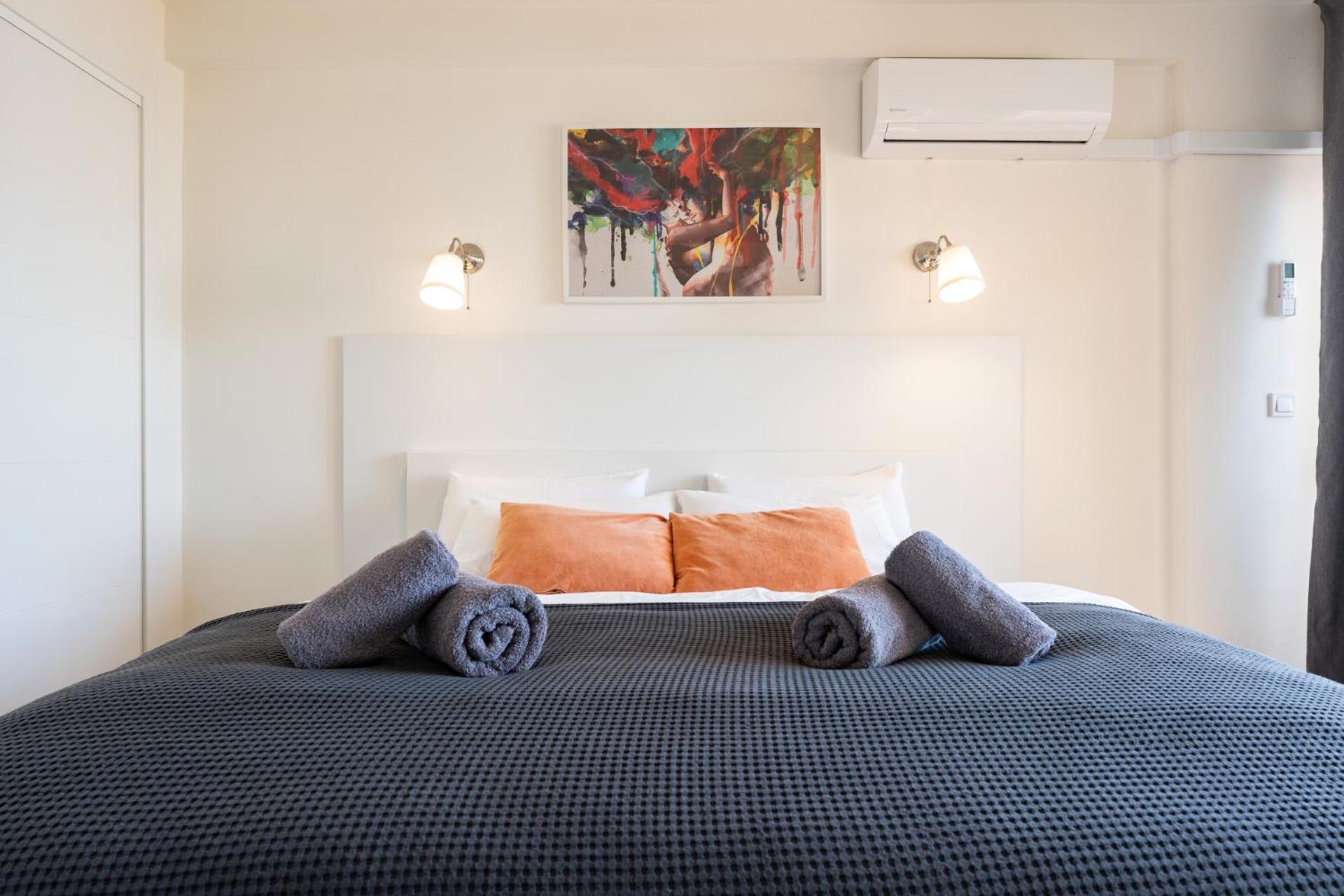 Apartamento Sunrise Haven, Spacious, Bright, Pool, Terraces