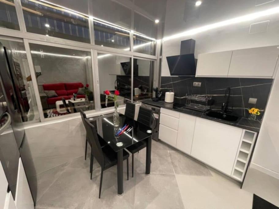 Apartamento True Colours , Center By Namaste Elite