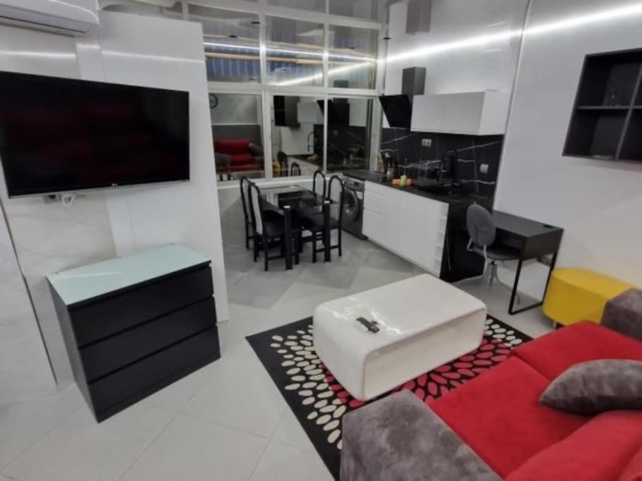 True Colours , Center By Namaste Elite Apartamento *
