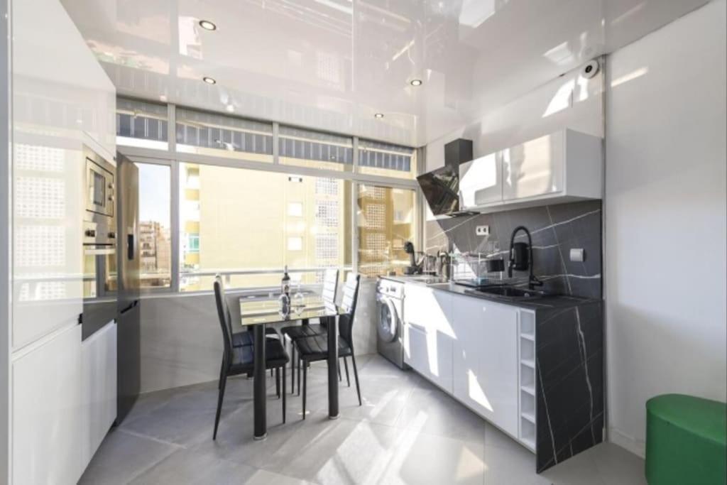 Apartamento True Colours , Center By Namaste Elite