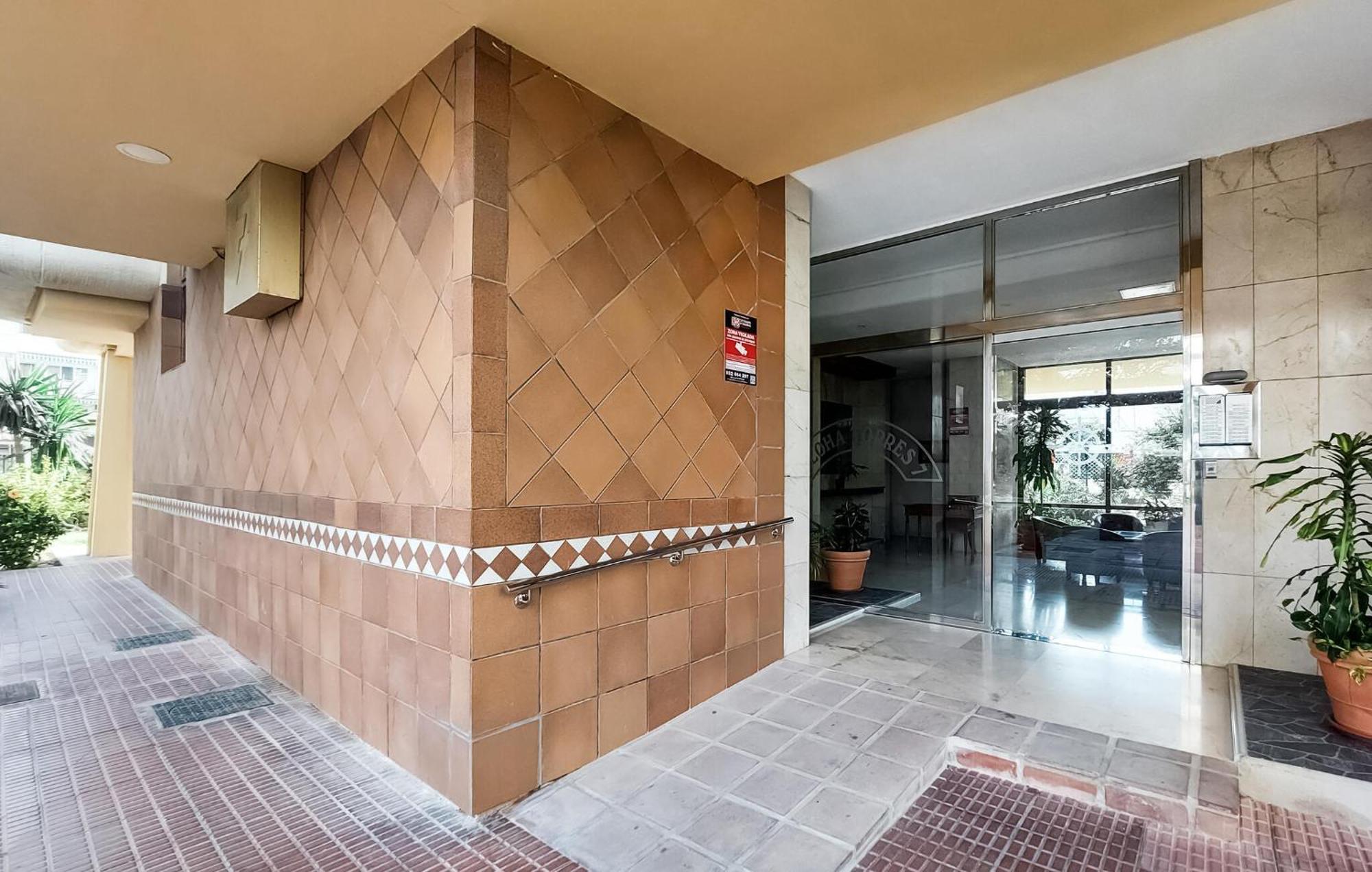 Apartamento Stunning In With Kitchen *