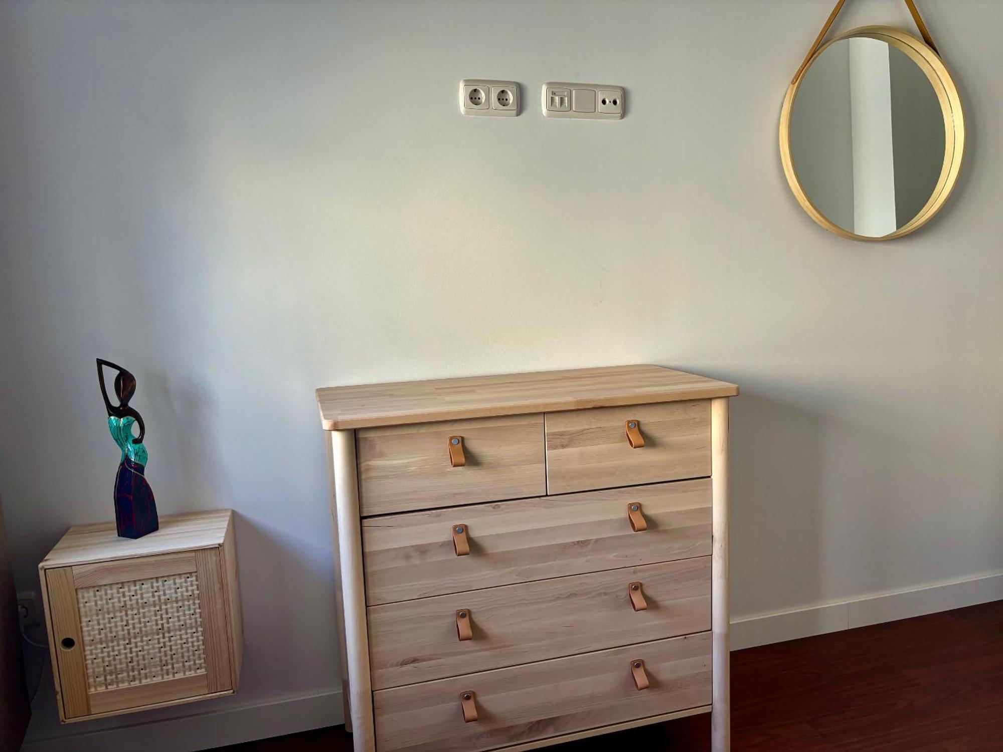 One Bedroom Flat In The Centre Of *