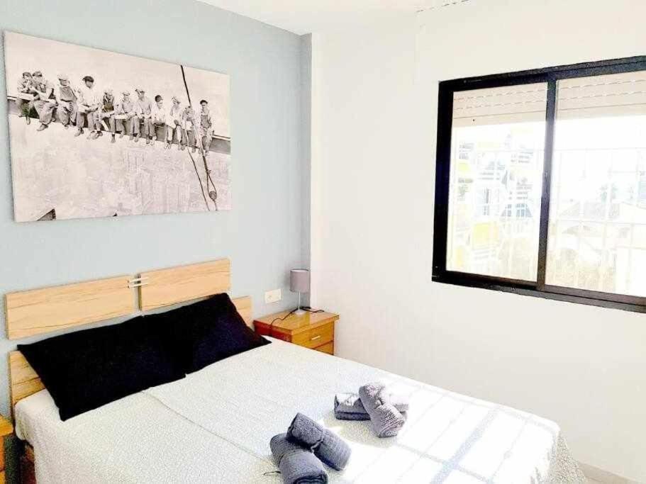 One Bed Apt, Terrace, Sea And Pool View, Walk To Torremolinos