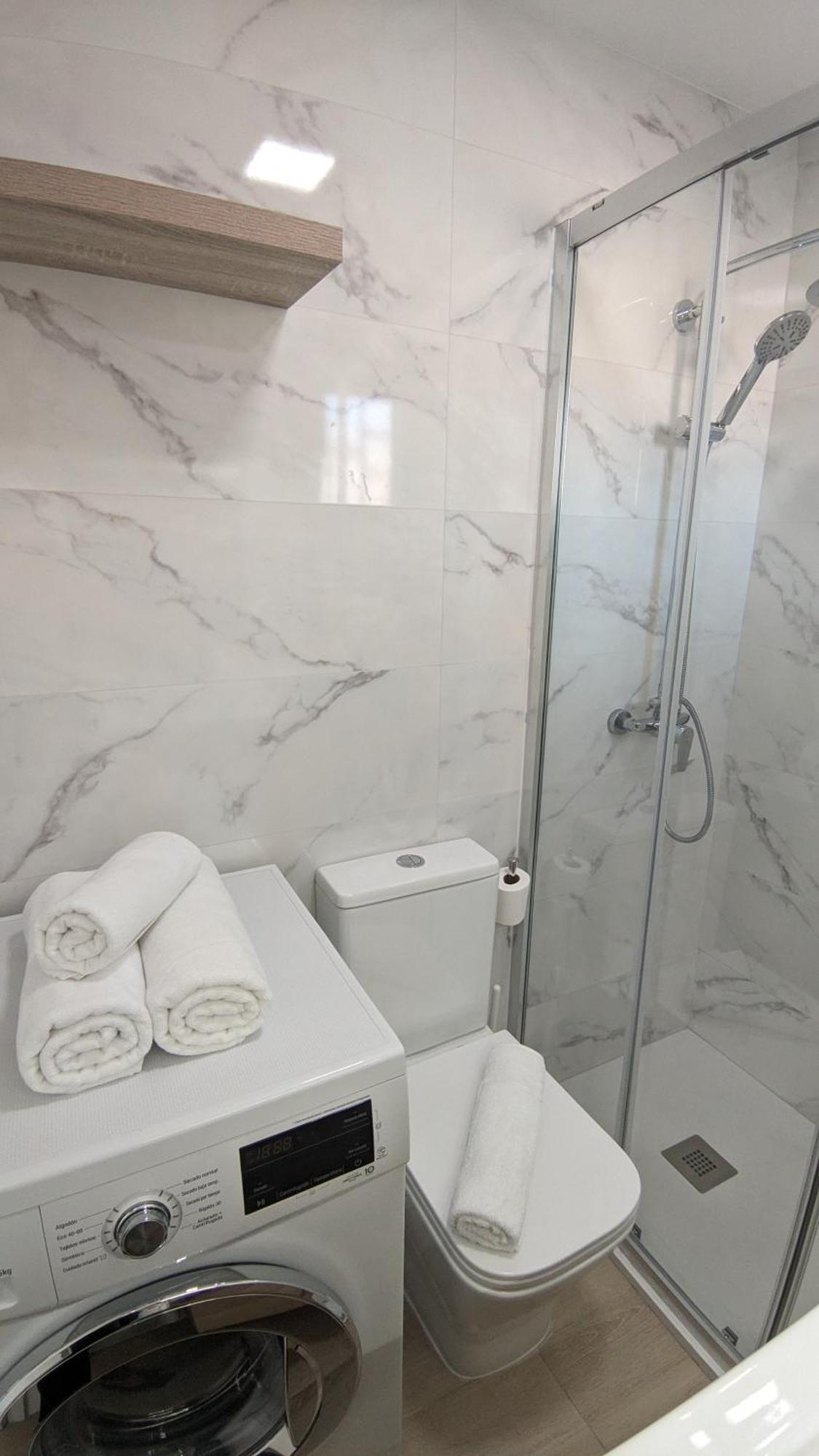 Apartamento Estudio Con Aire Acondicionado *