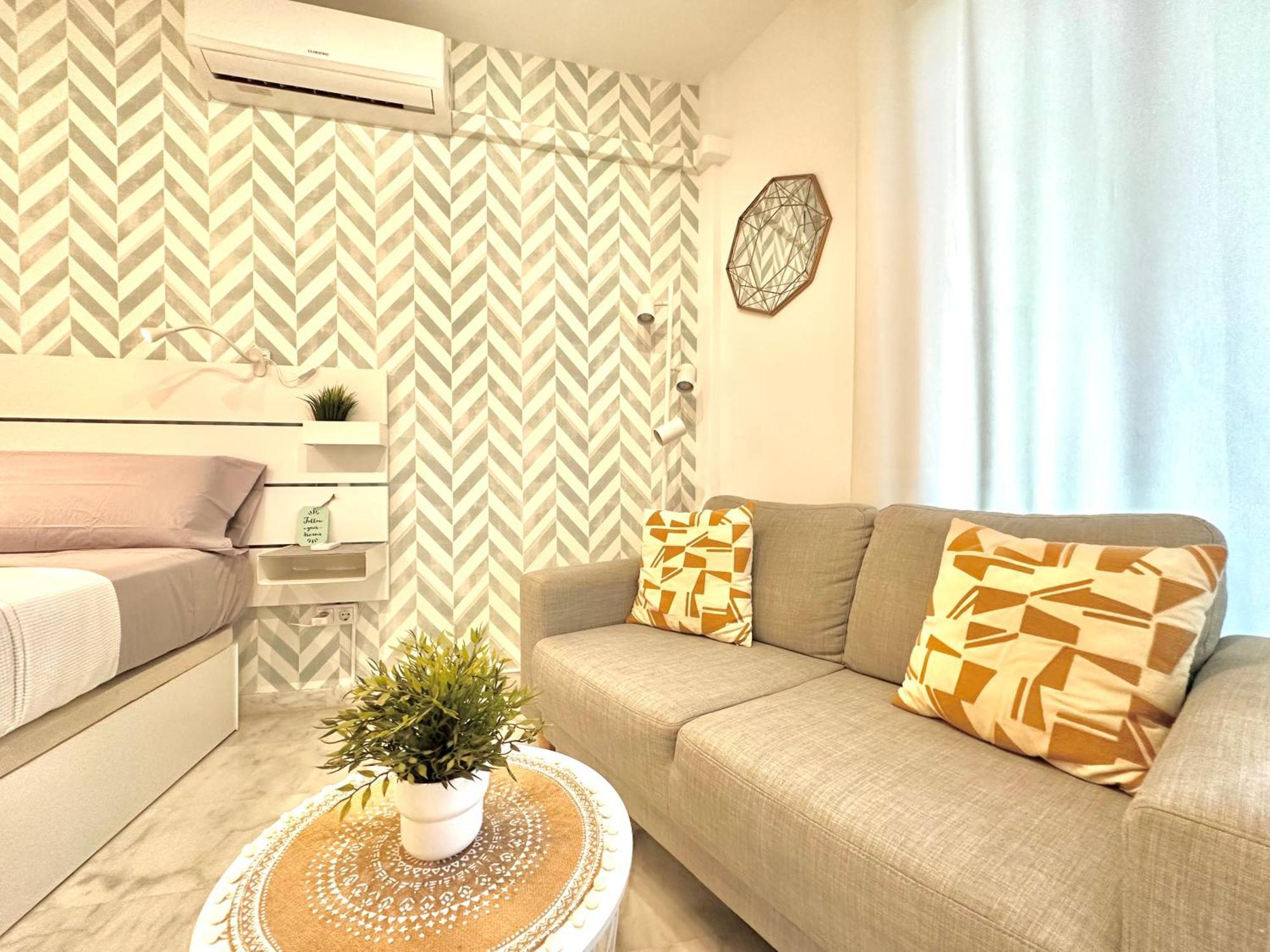 Pla - Bonito Con Terraza Apartamento Torremolinos