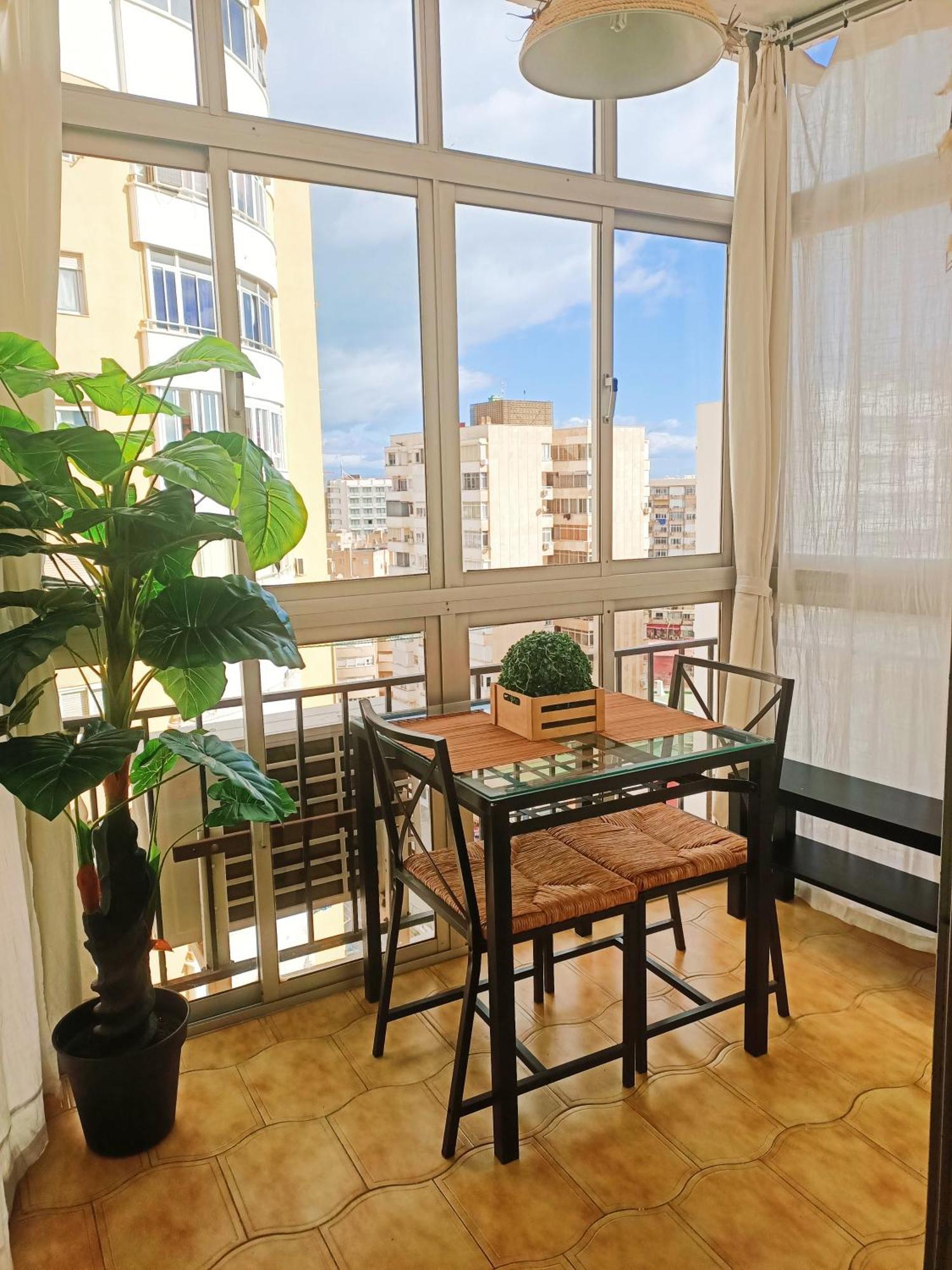 Estudio Oasis Urban * Torremolinos