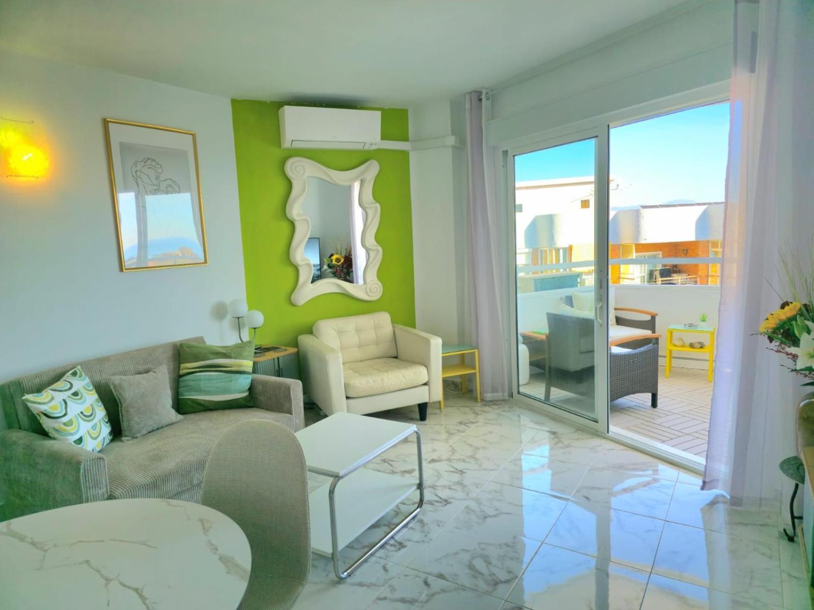 Nogalera Skyline Retreat One Bedroom With Balcony And Amazing Sea And Views By Namaste Elite Torremolinos
