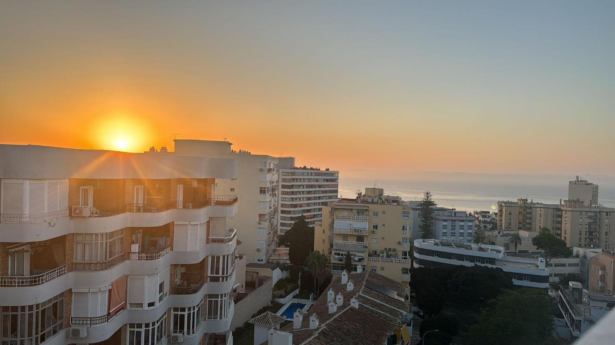 Nogalera Skyline Retreat One Bedroom With Balcony And Amazing Sea And Views By Namaste Elite Torremolinos