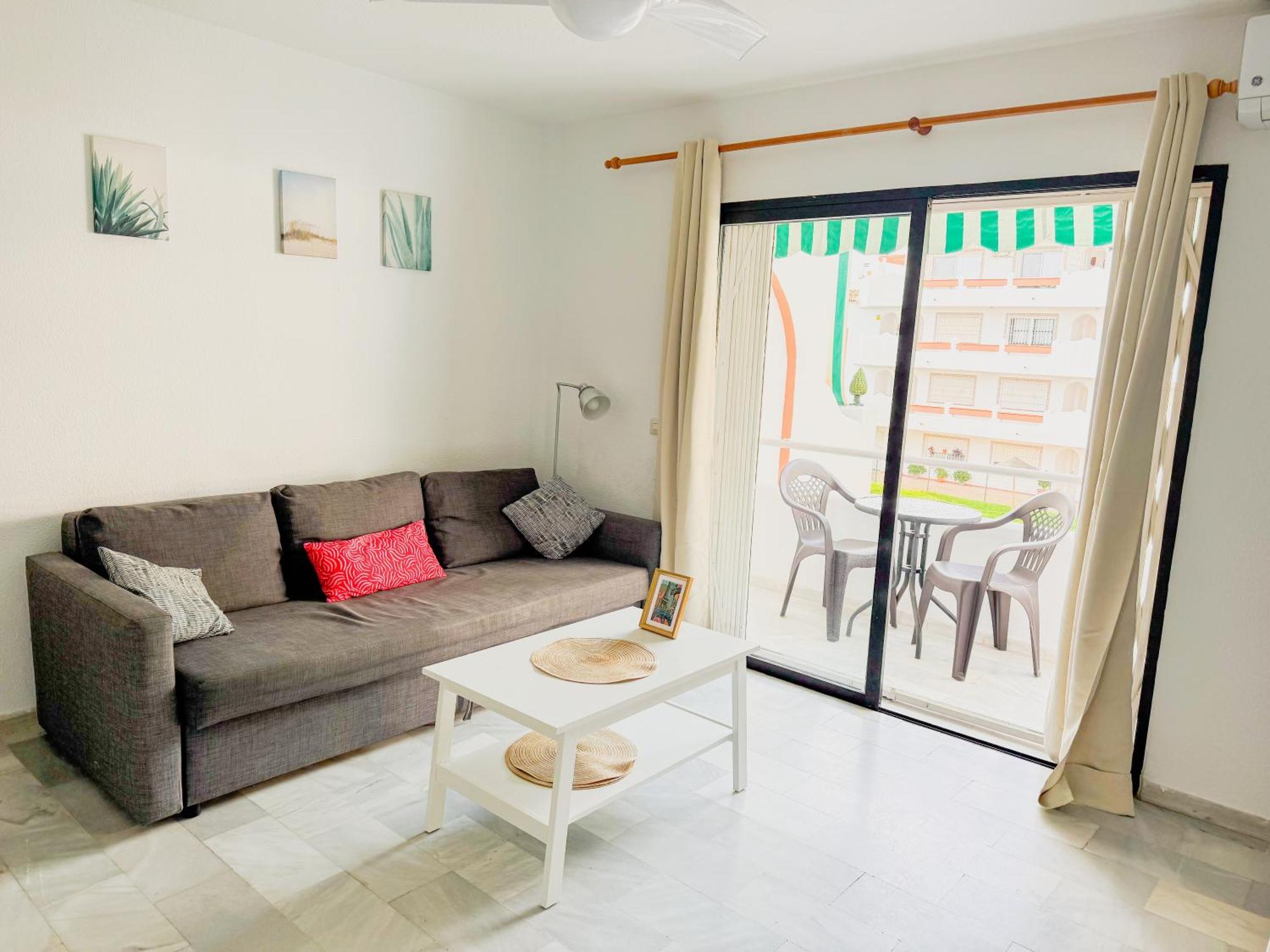 Apartamento One Bed Apt, Terrace, Sea And Pool View, Walk To *