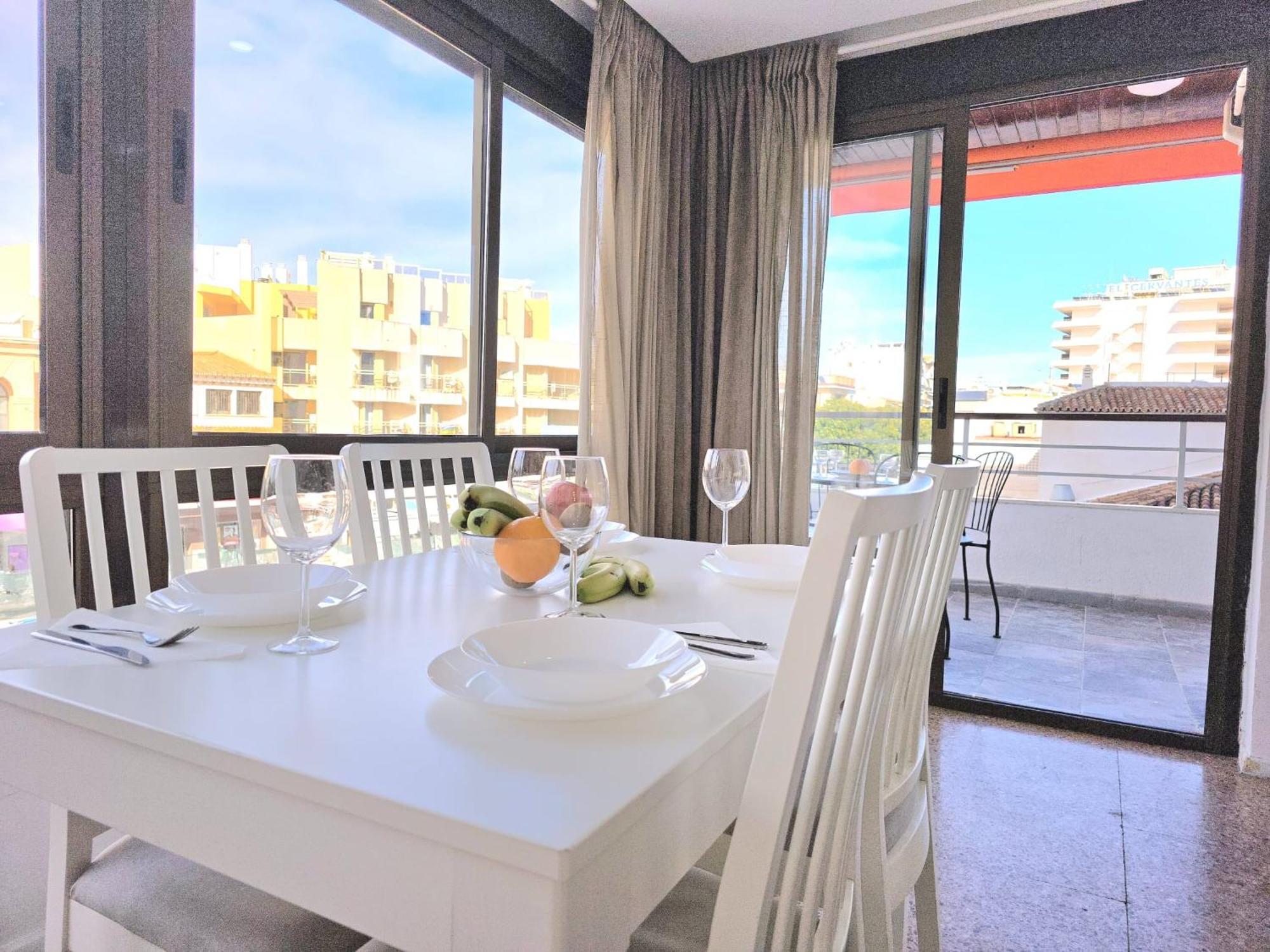 Nogalera Rainbow 2-bedroom Apartment, Pool And Parking By Namaste Elite * Torremolinos