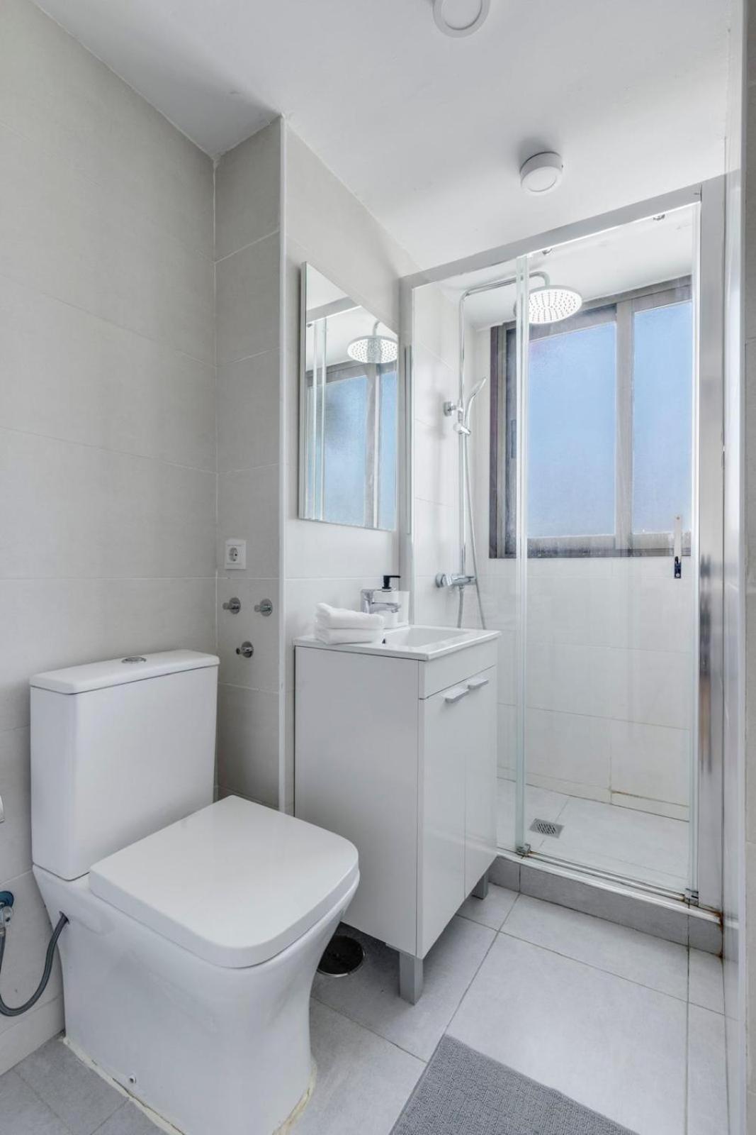 Nogalera Rainbow 2-bedroom Apartment, Pool And Parking By Namaste Elite Apartamento *