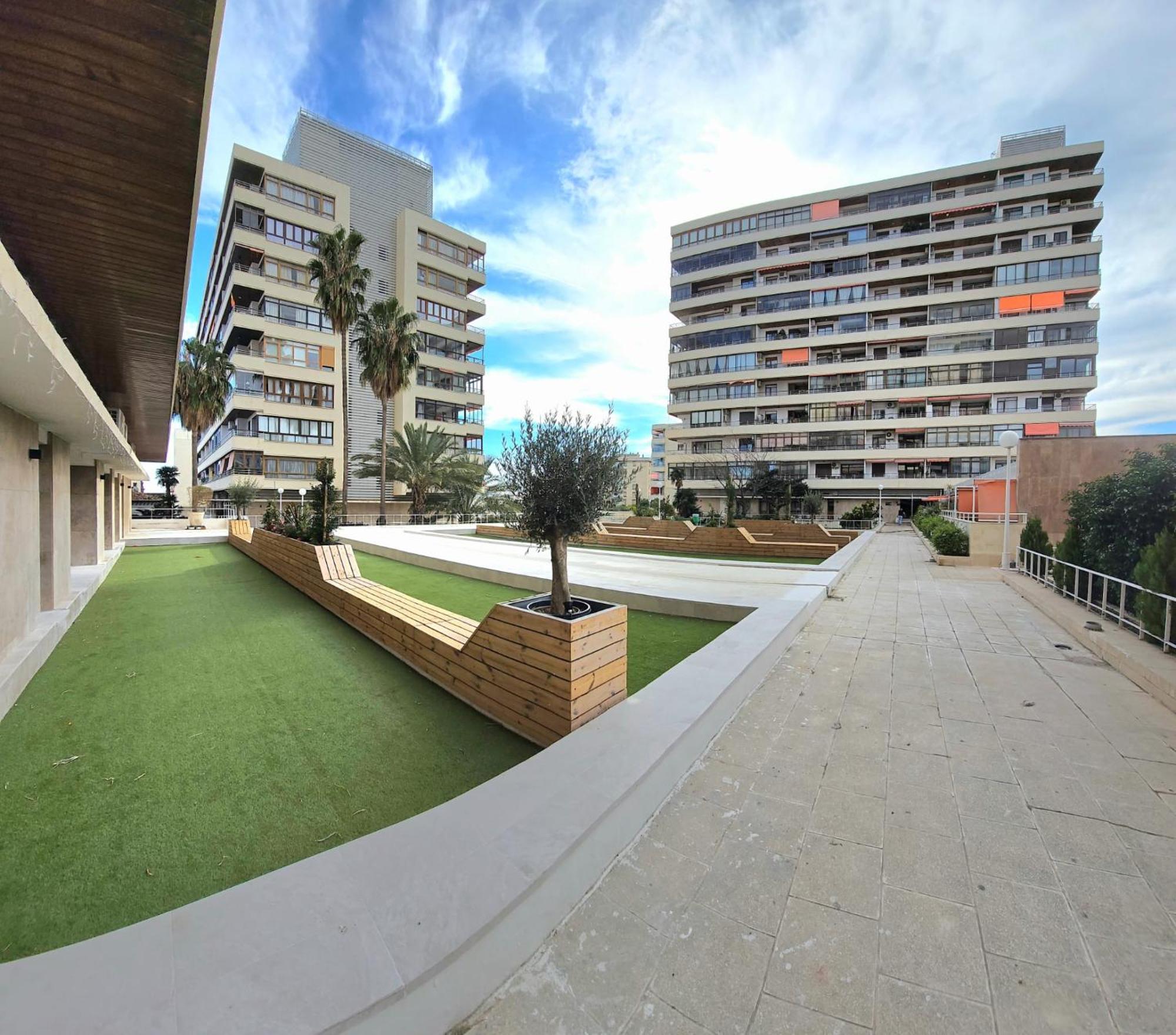 Nogalera Rainbow 2-bedroom Apartment, Pool And Parking By Namaste Elite Apartamento Torremolinos