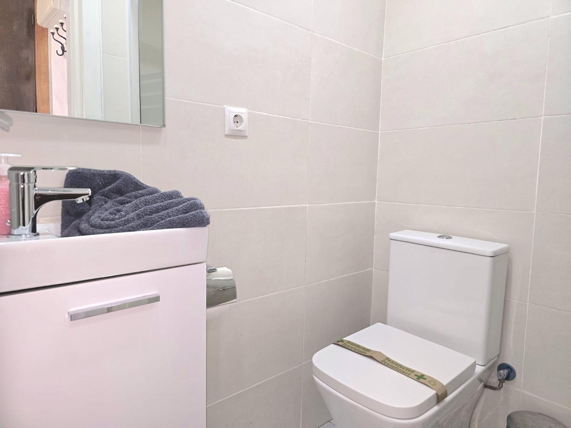 Apartamento Nogalera Rainbow 2-bedroom Apartment, Pool And Parking By Namaste Elite *