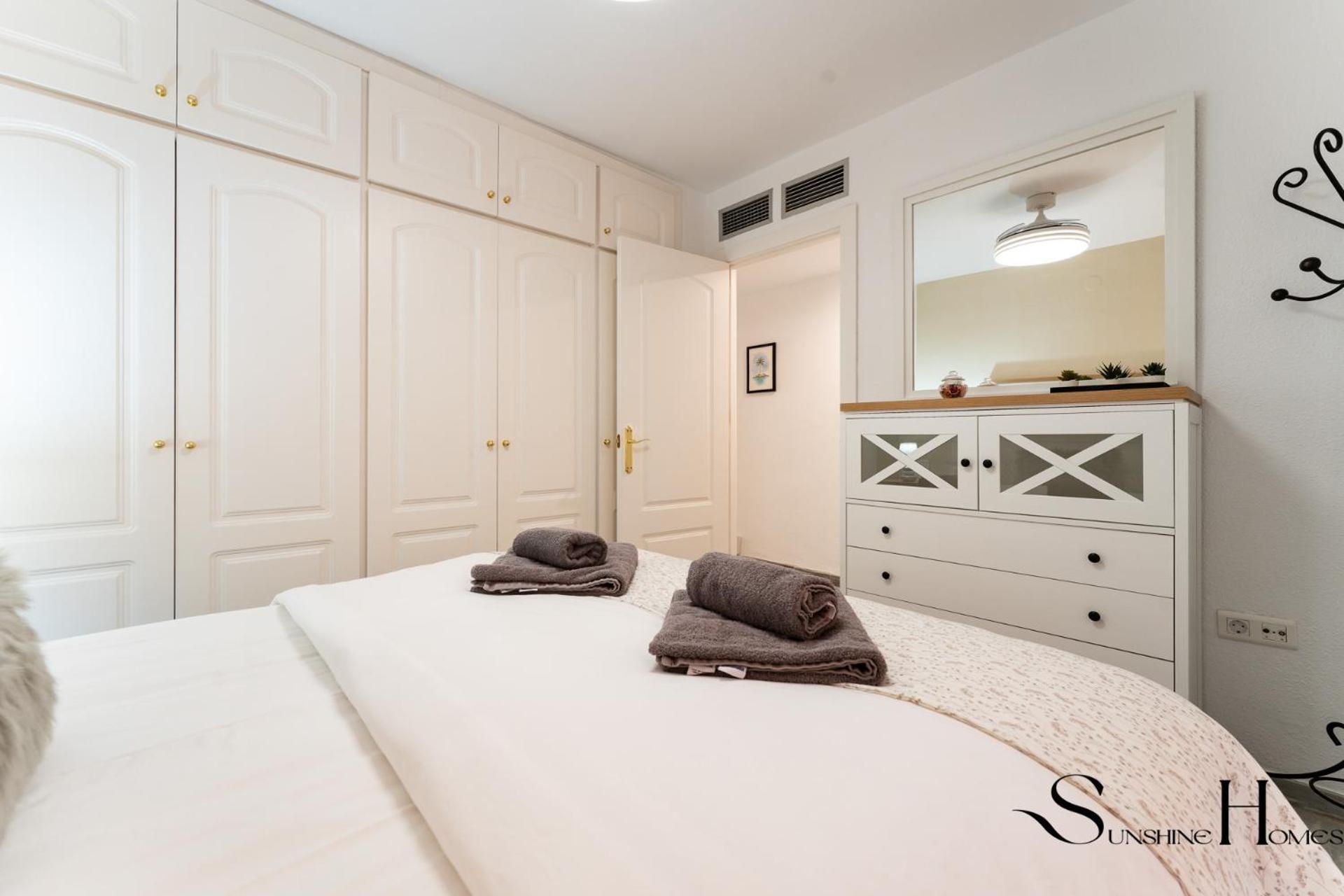 Apartamento 50 Meters From The Beach, 1 Bedroom With Parking *
