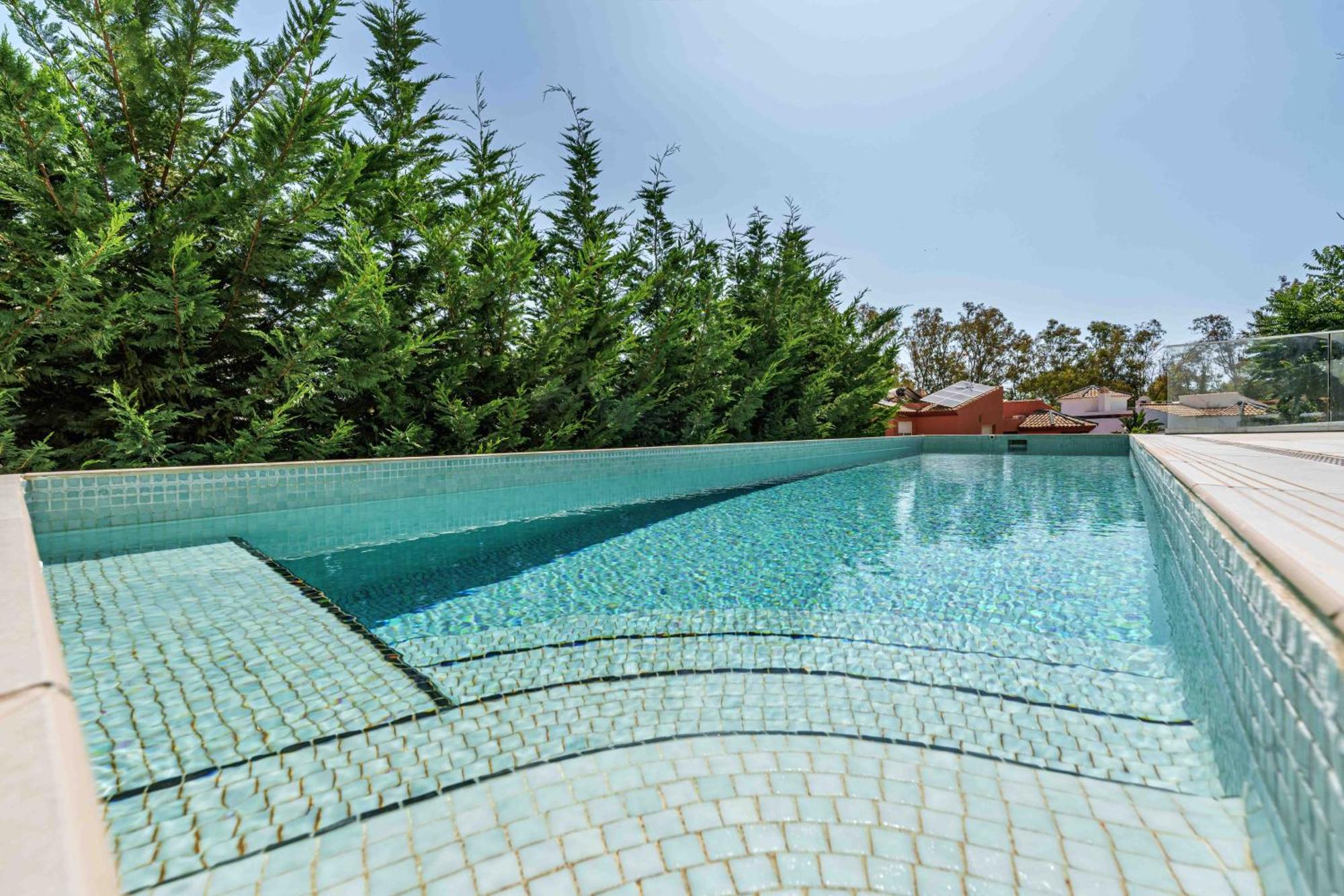 Fabulosa Foresta En Familias Con Piscina Privada Apartamento Torremolinos