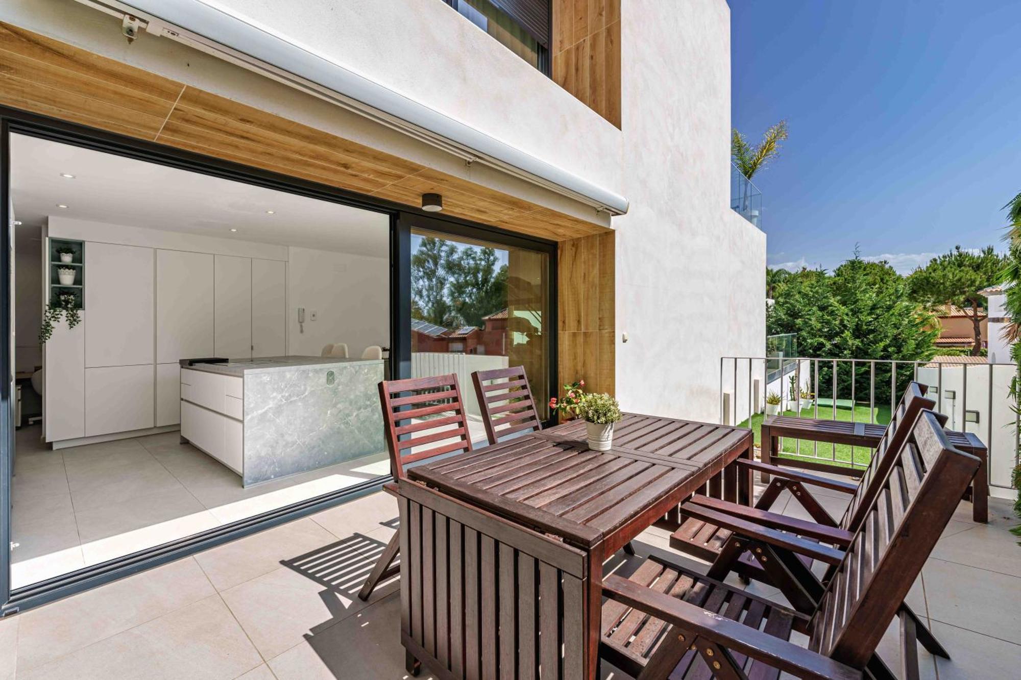 Apartamento Fabulosa Foresta En Familias Con Piscina Privada