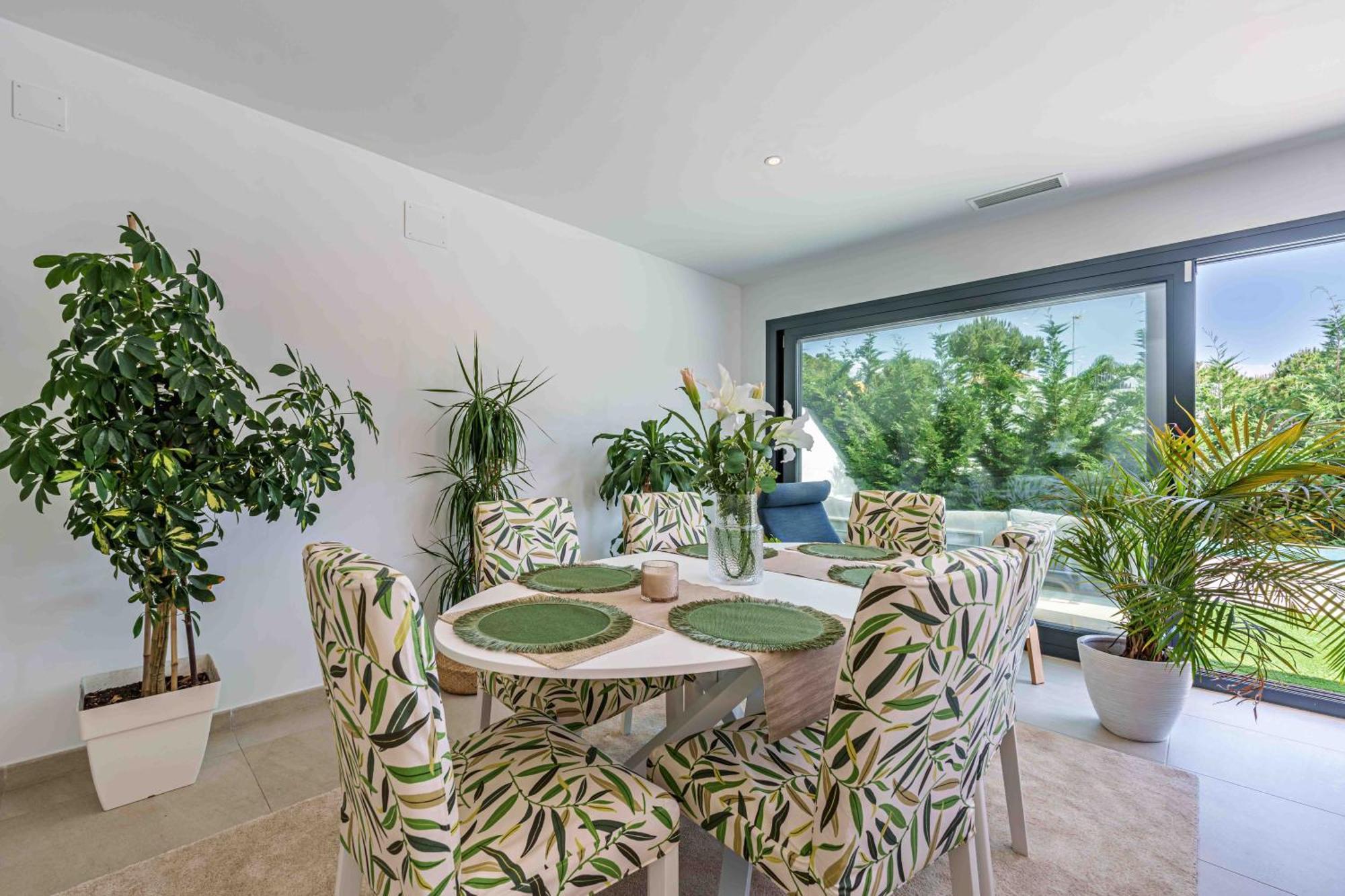 Fabulosa Foresta En Familias Con Piscina Privada Apartamento Torremolinos
