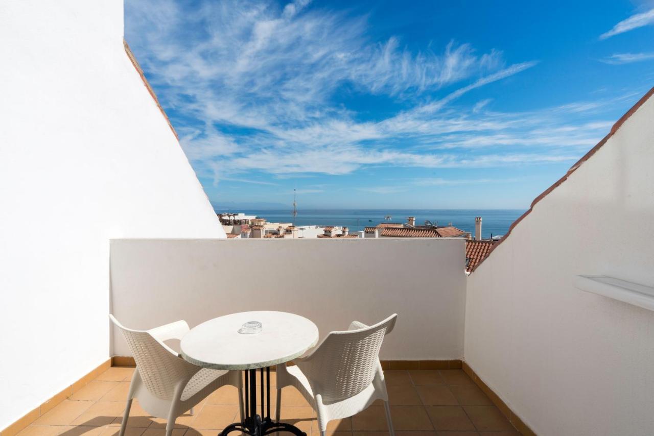 Hotel Aluasun Rojo (adults Only) 4*