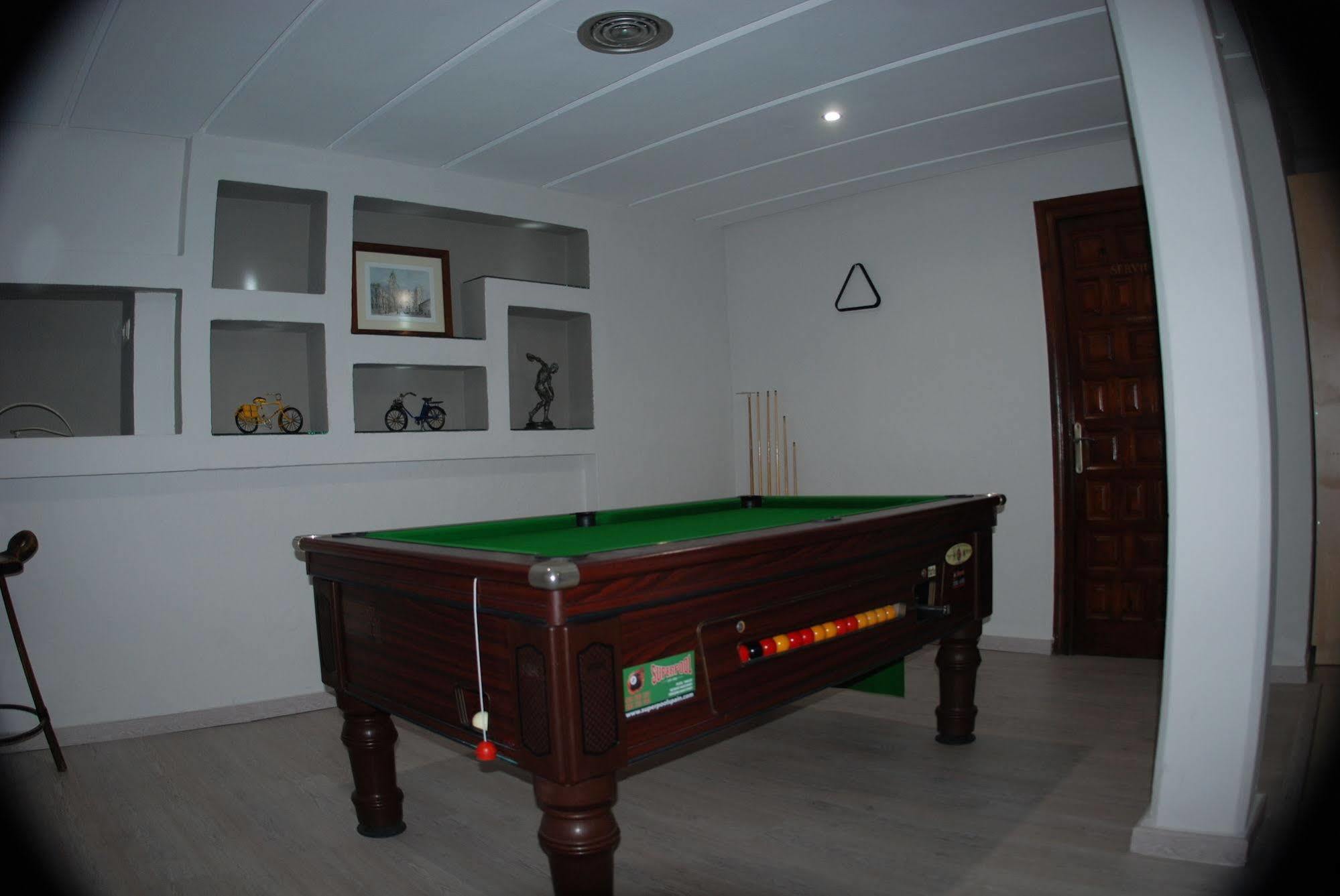 Hotel El Pozo 3*