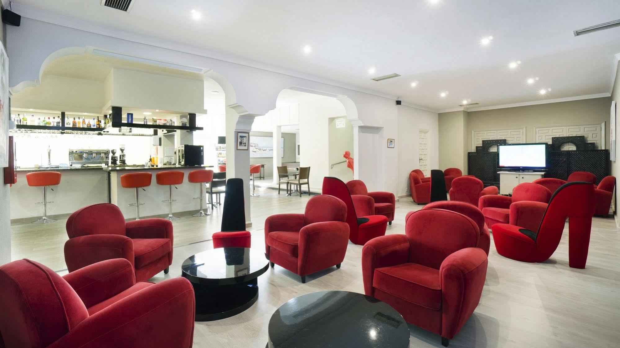 El Pozo Hotel 3*