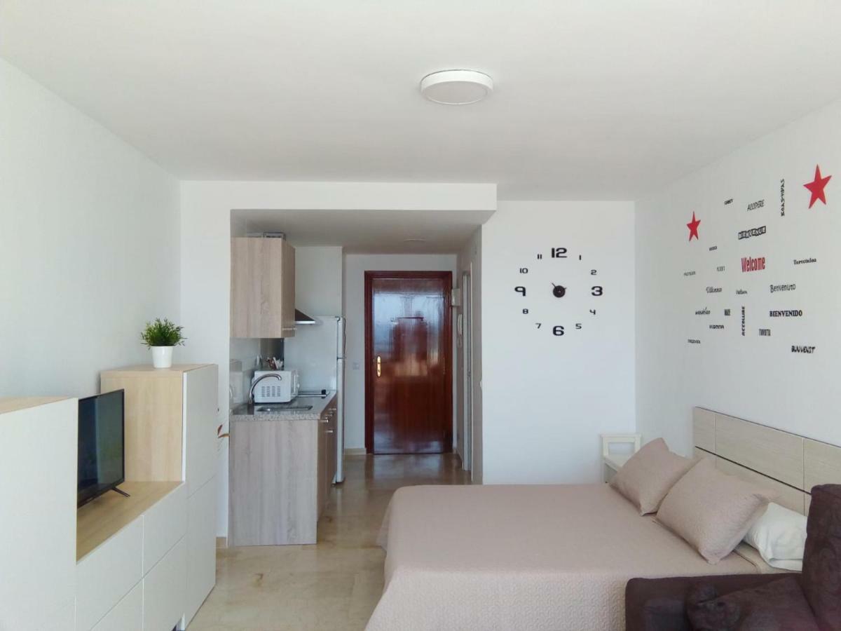 Nuevo Roca Chica, Primera Linea Playa,torremolinos * Torremolinos