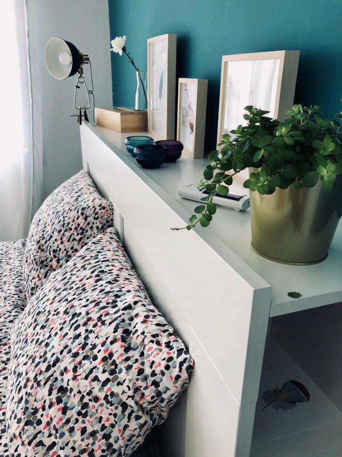 Blue Flamingo By Namaste Elite Apartment