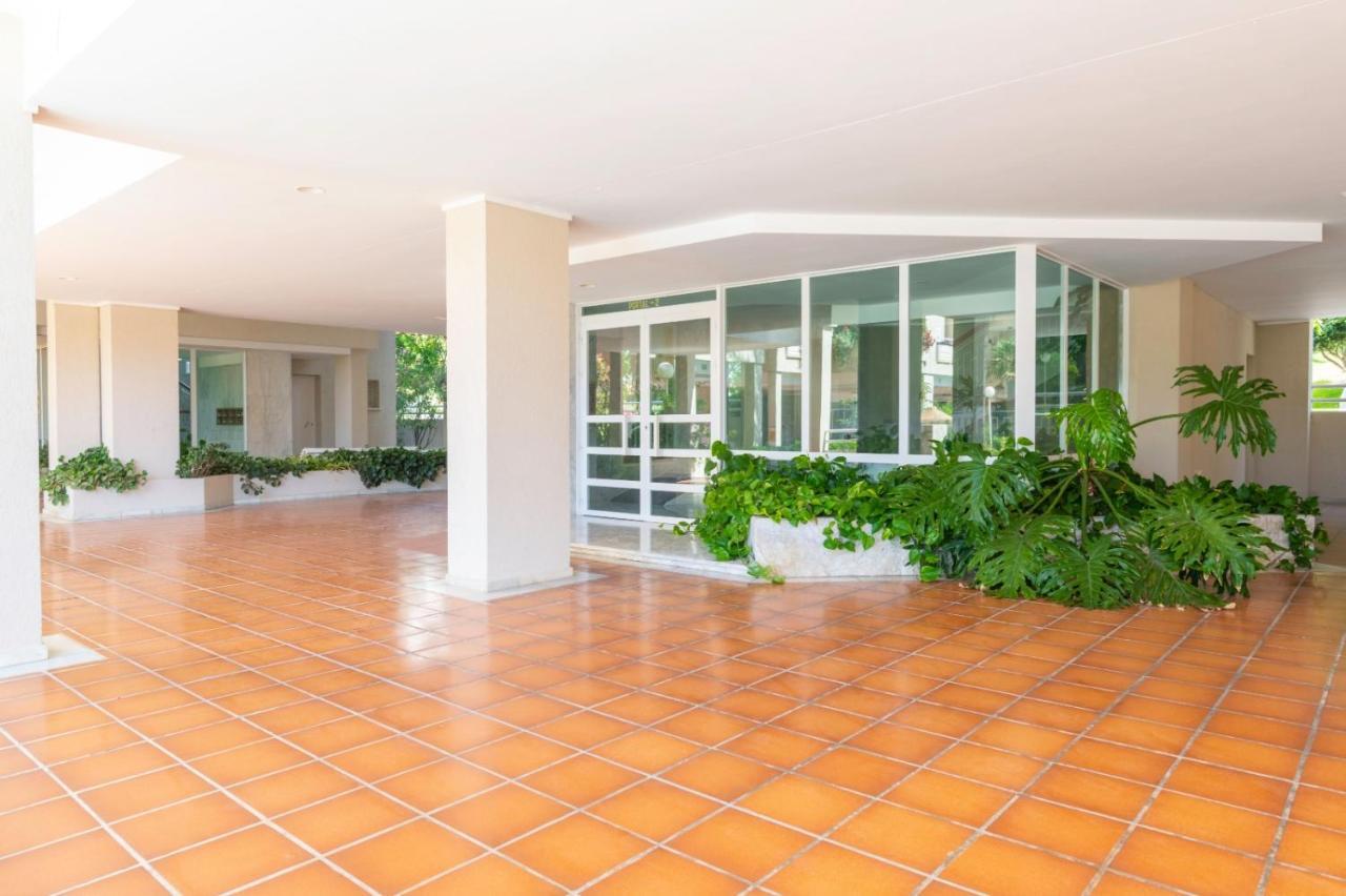 Apartment Las Conchas Torremolinos