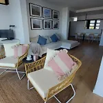 Apartamento La Playa “ Free Parking “