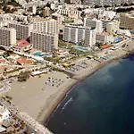 Lovely Apartment In Torremolinos Views Of The Sea, Pool, Terrace, Sofa Bed And Fully Equipped Kitchen