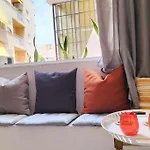 Bonito Apartamento De Dos Dormitorios En El Centro Y Calle San Miguel