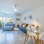 Carihuela Torremolinos With Pool And Free Parking 5 M Beach