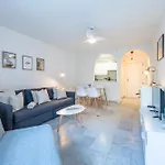Carihuela Torremolinos With Pool And Free Parking 5 M Beach